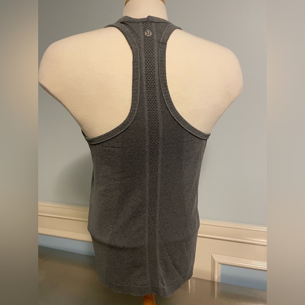 Lululemon - Swiftly Tech Racerback US10 - Picture 5 of 10